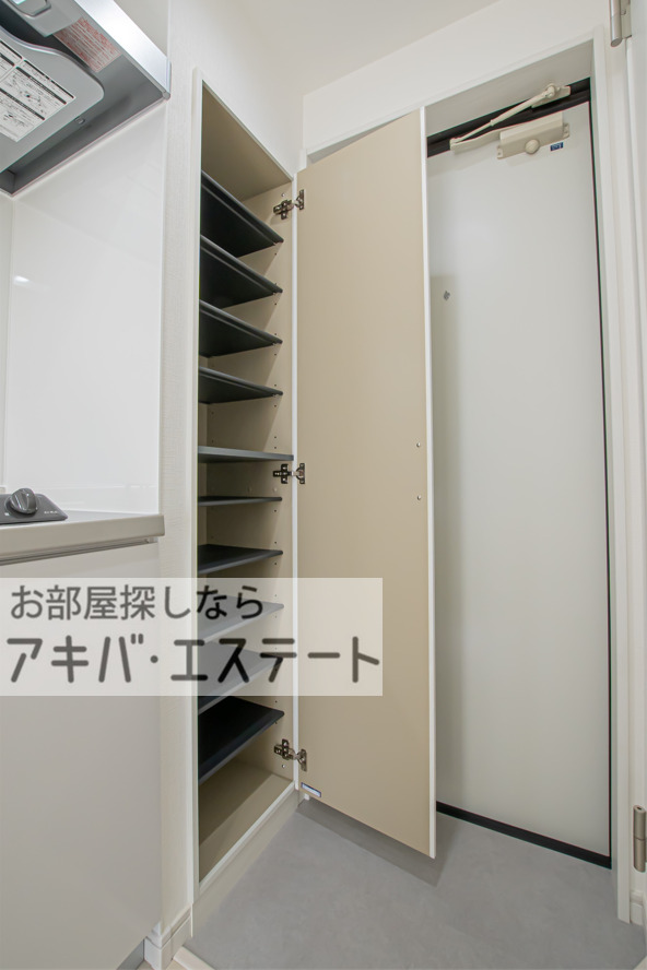 玄関　同一仕様写真