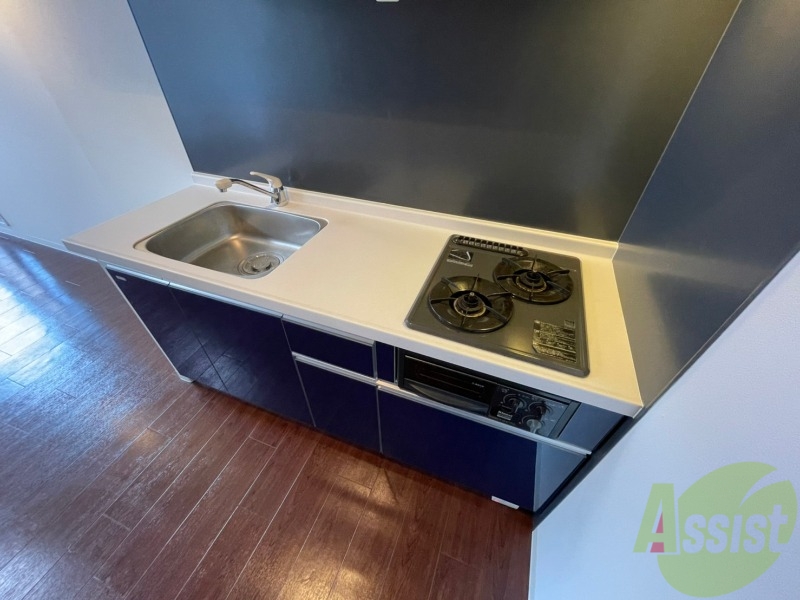 キッチン　人気のシステムキッチンです。料理も楽しみですね。