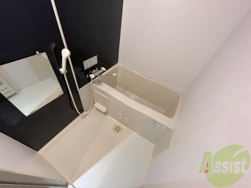 バス・シャワールーム　お風呂です。ゆっくり湯舟につかるのも体に良いですね～