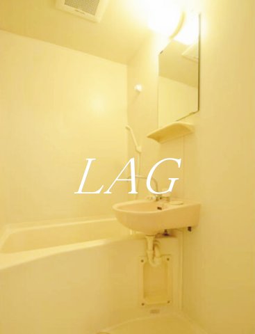 バス・シャワールーム　お風呂です。