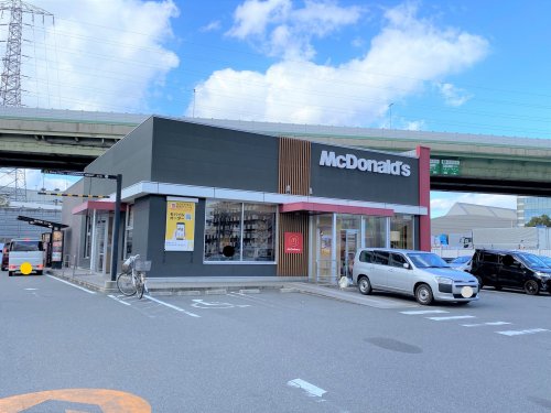 飲食店　マクドナルド 堺石津店（飲食店）まで382m