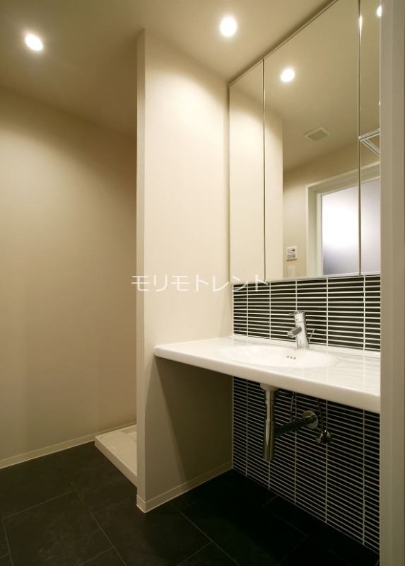 洗面設備　室内参考写真（Ｅ１タイプ）