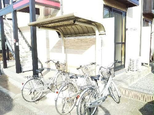 その他共有部分　駐輪場完備