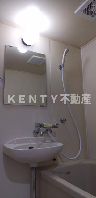 バス・シャワールーム　お風呂で日々の疲れを落としましょう