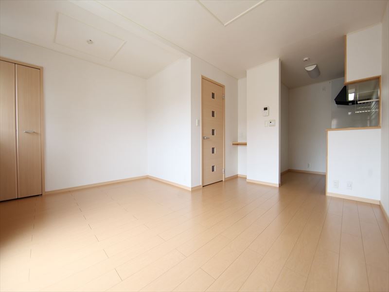 居室・リビング　LDK12.8帖