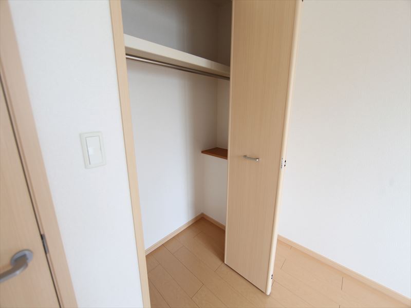 収納　クローゼット