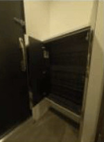 玄関　※別部屋参照