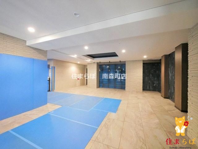 エントランス　共用部の印象も大切に