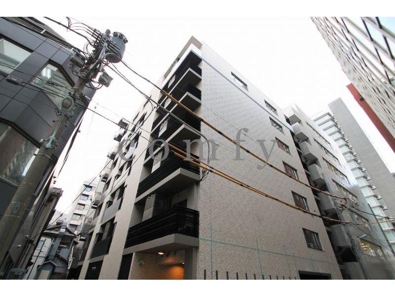 建物外観　タイル貼りの重厚感のある外観