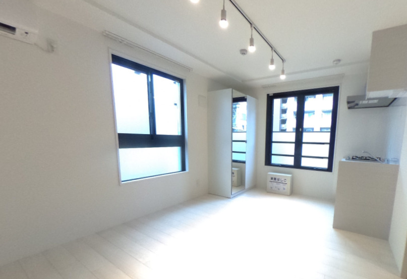 居室・リビング　※別部屋の参考写真です。