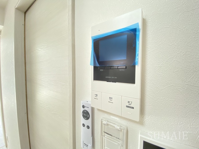 セキュリティ　モニター付きインターホンです♪