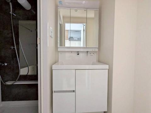 洗面設備　洗髪洗面化粧台