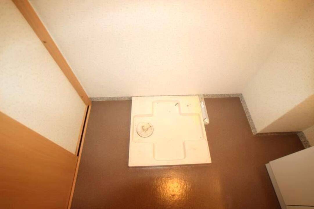 洗面設備　洗濯機置場