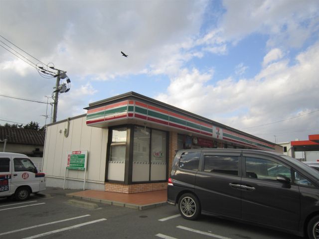 コンビニ　セブンイレブン 大牟田三川町店（コンビニ）まで450m