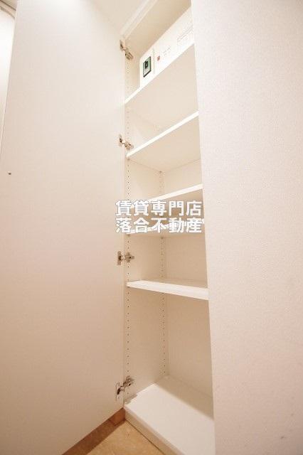 収納　シューズ収納