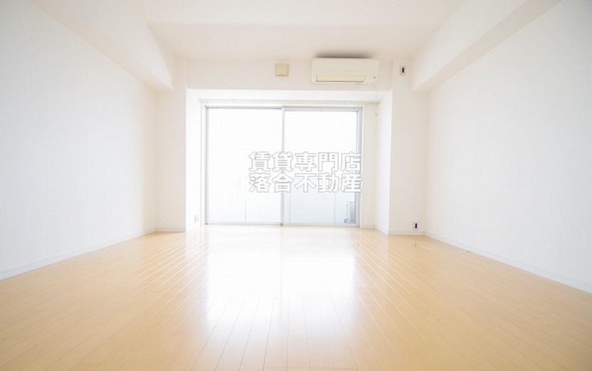 居室・リビング　明るく広々としたお部屋♪