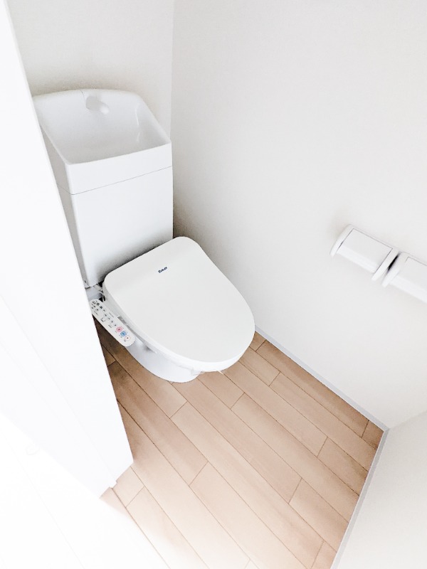 トイレ　図面と現状に相違がある場合には現状を優先