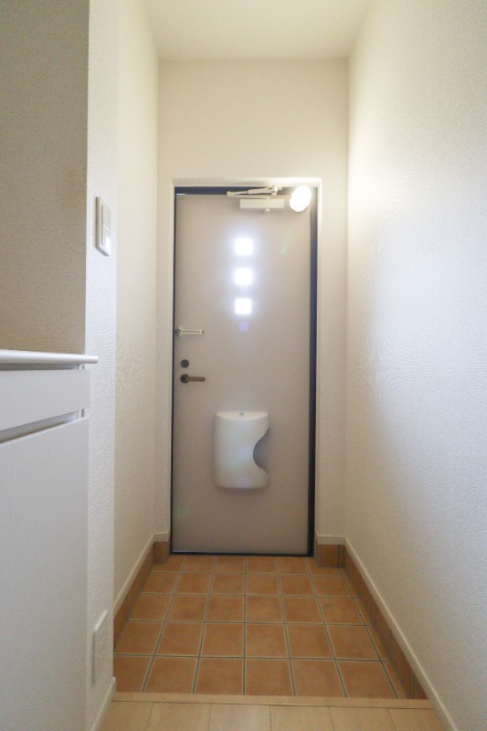 玄関　図面と現状に相違がある場合には現状を優先