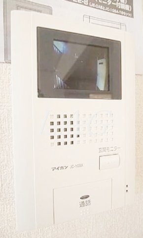 セキュリティ　モニター付きインターホンです。