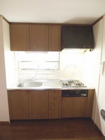 キッチン　キッチンです。