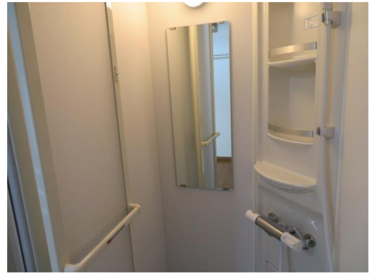 バス・シャワールーム