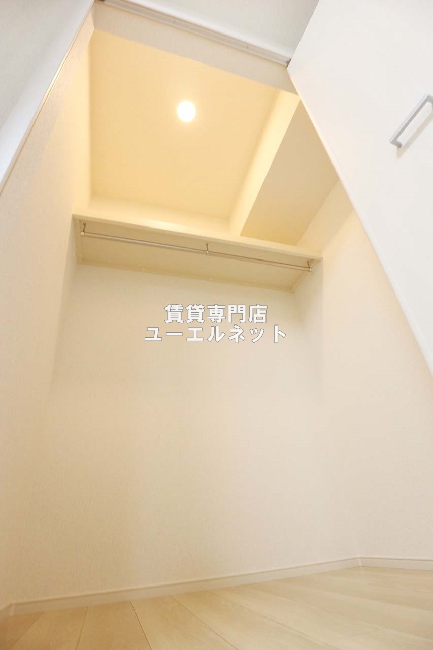 収納　クローゼット付きでお部屋もスッキリ♪