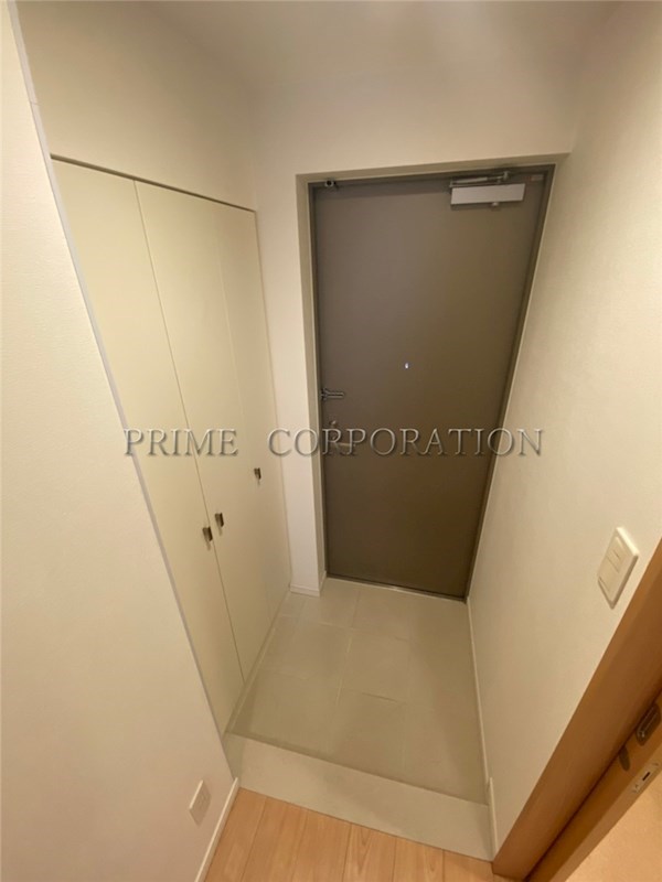 玄関　※参考写真※