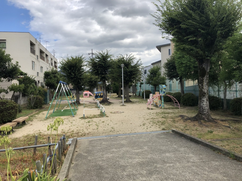 公園　大阪府豊中市春日公園（公園）まで151m