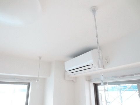 その他　★エアコン★