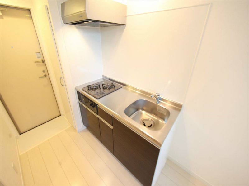 キッチン　システムキッチン（ガス2口コンロ付）