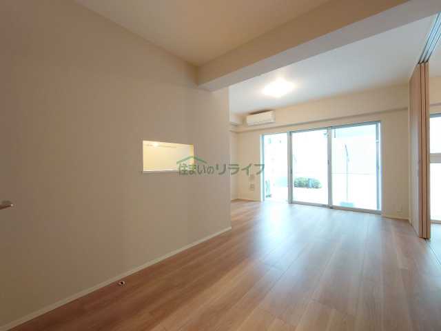 居室・リビング　プラウドフラット中野（別部屋参考画像）