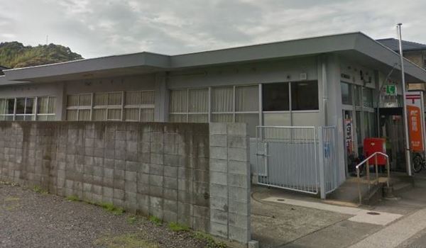 郵便局　佐土原郵便局（郵便局）まで579m