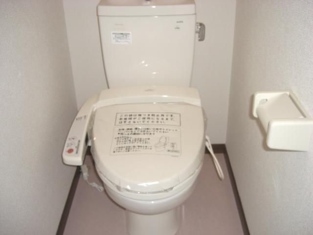 トイレ　★ウォシュレット付き★