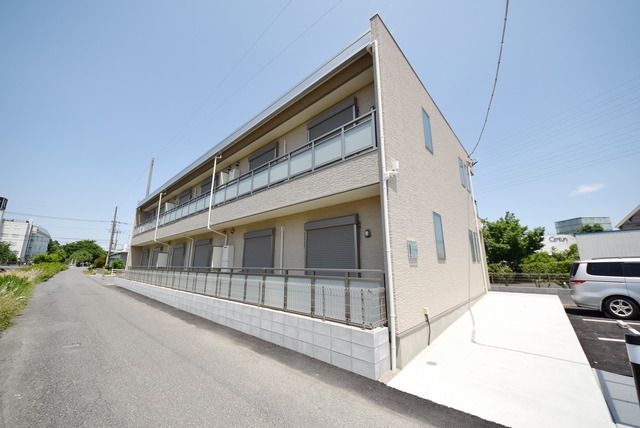 建物外観　南向きで日当り良好です