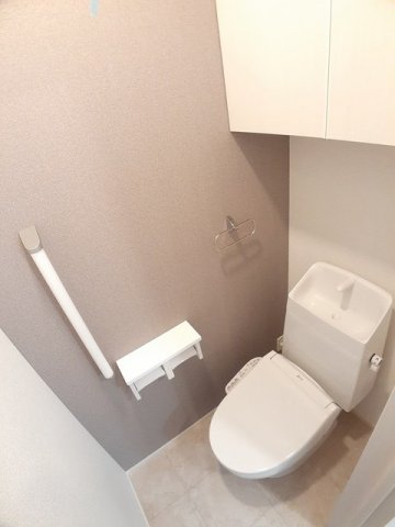 トイレ　ゆったりとした空間のトイレです