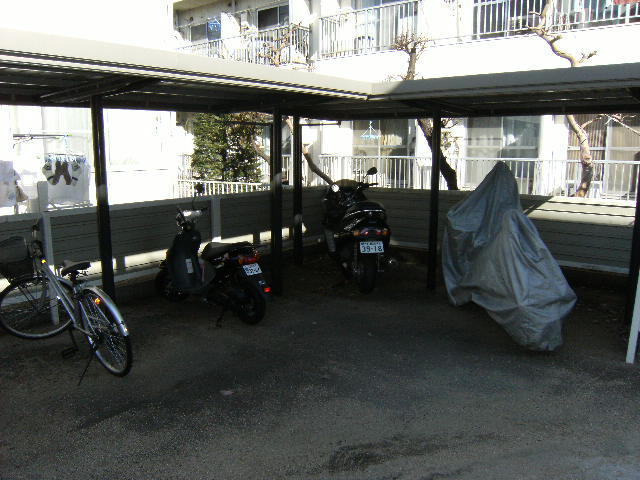 その他共有部分　屋根付駐輪場