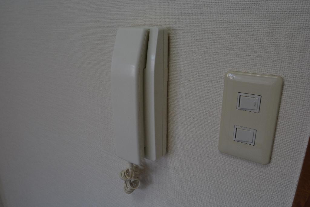 セキュリティ　カメラ付インターホン