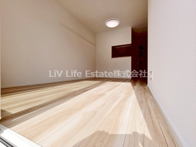 居室・リビング　同仕様参考写真