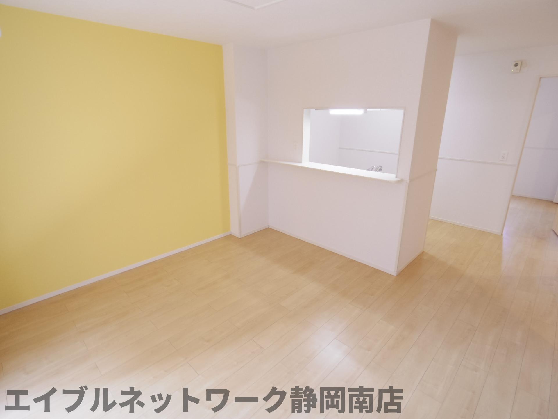 その他部屋・スペース　明るい色調の室内です