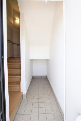 玄関　ゆったりとした玄関です