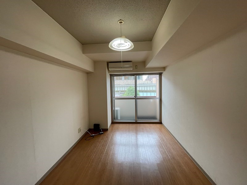 居室・リビング　※同タイプの他のお部屋です