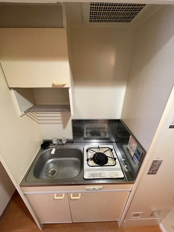 キッチン　※同タイプの他のお部屋です