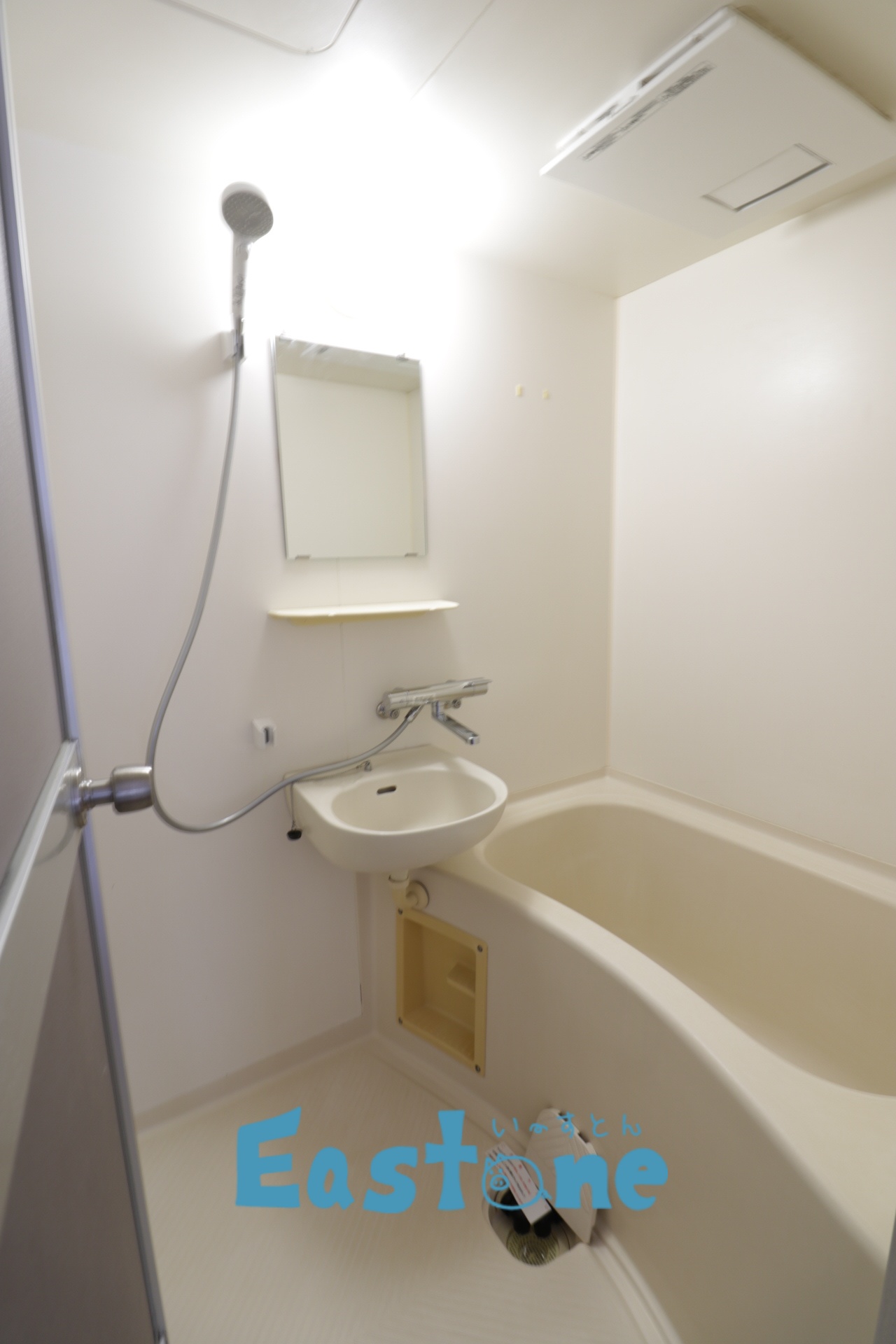 バス・シャワールーム　一日の疲れを癒すバスルーム