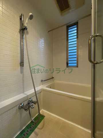 バス・シャワールーム　DAMIER-A