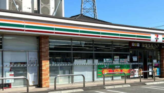 コンビニ　セブンイレブン練馬西大泉5丁目店（コンビニ）まで460m