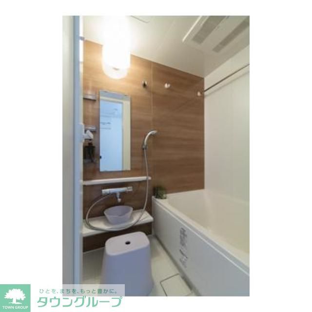 バス・シャワールーム　※写真は同タイプ住戸です。