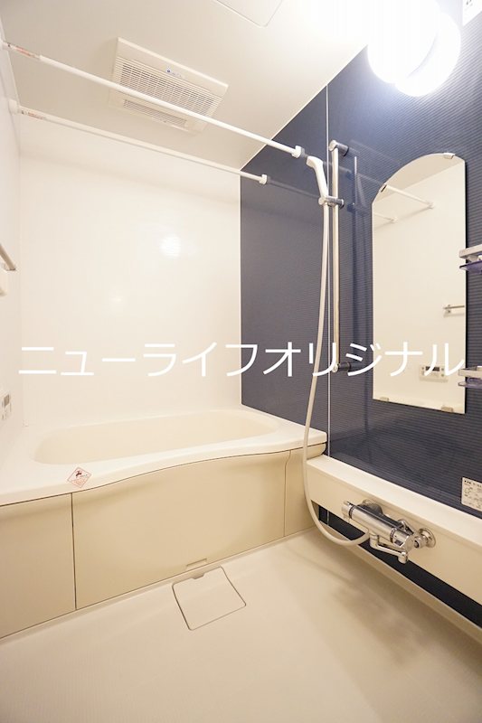 バス・シャワールーム　追い焚き機能はもちろん、乾燥機能付