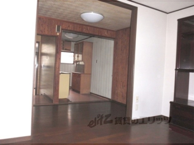 居室・リビング　リビング