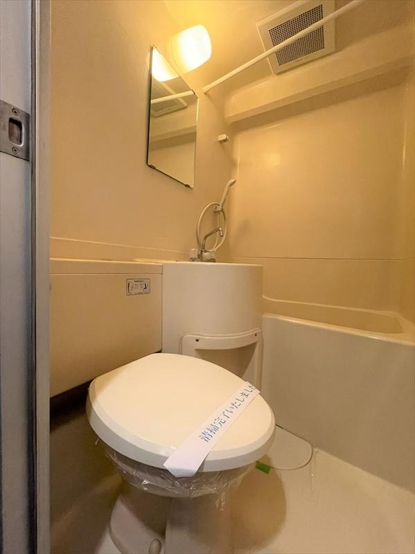 バス・シャワールーム　３点ユニットです♪