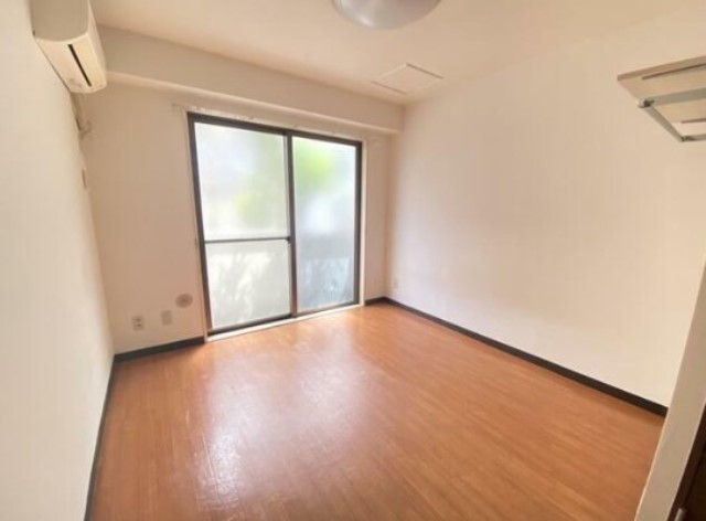 居室・リビング　同仕様